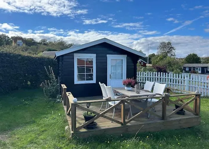 Vacation In Sandvig - Sea & Lighthouse Views Feriehus Allinge-Sandvig