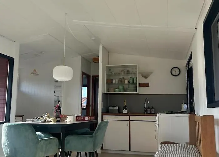 Vacation In Sandvig - Sea & Lighthouse Views Allinge-Sandvig