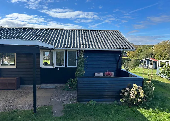 Vacation In Sandvig - Sea & Lighthouse Views Feriehus Allinge-Sandvig